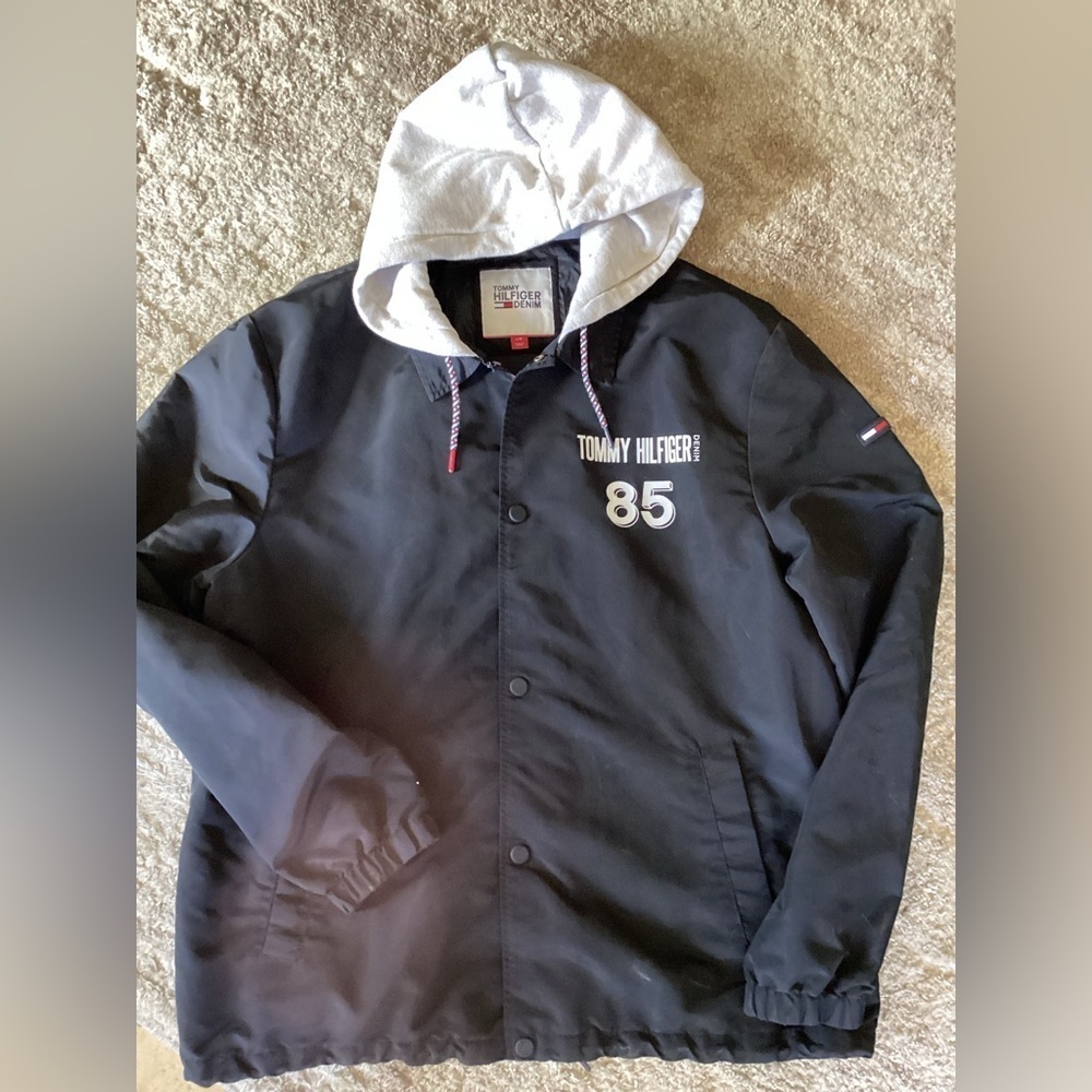 TOMMY HILFIGER Between-Season Jacket in Black-SZ L